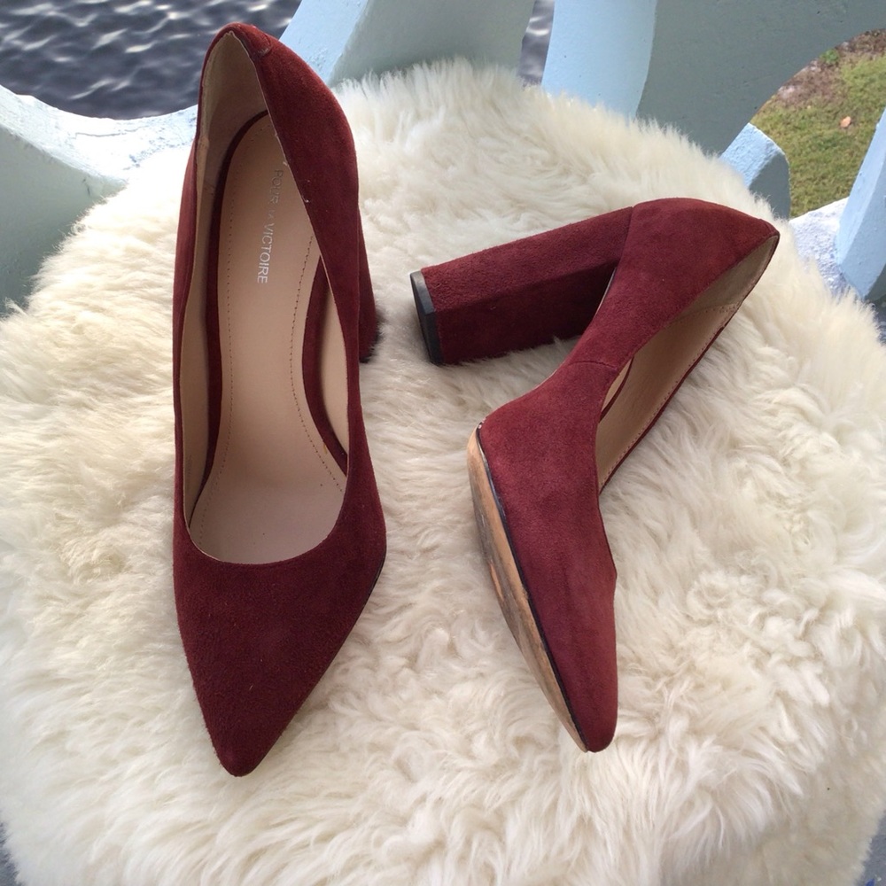Pour La Victoire Suede Leather Celina Pumps Heels in Deep Cherry Size 7 1/2 - Picture 2 of 16